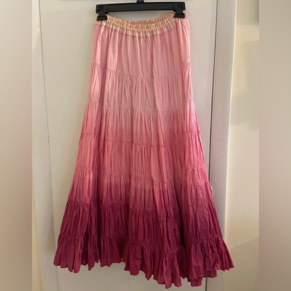 Biographie Skirt
